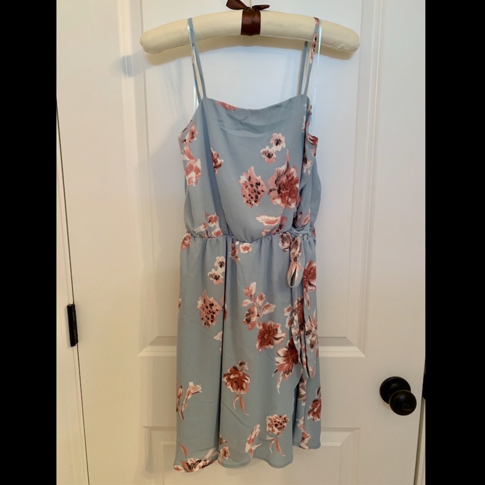 Floral Sleeveless Wrap Dress size Small
